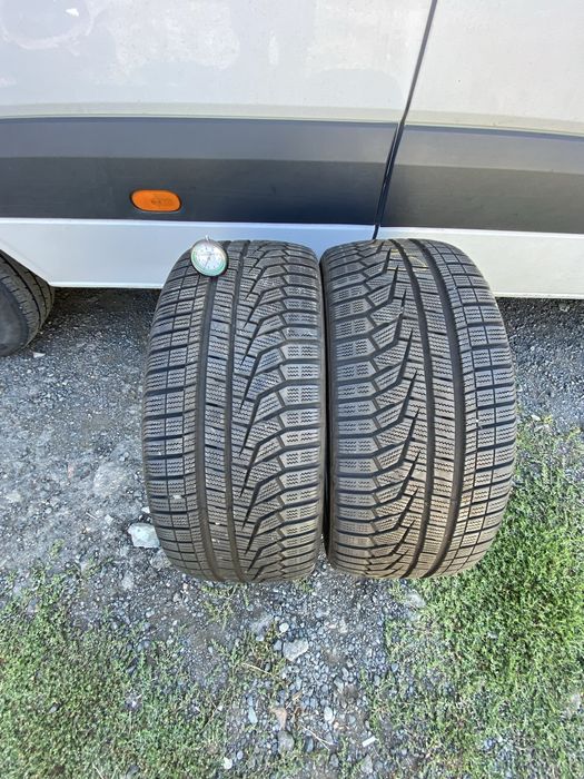 245/40/20 Hankook vinter icept evo 2