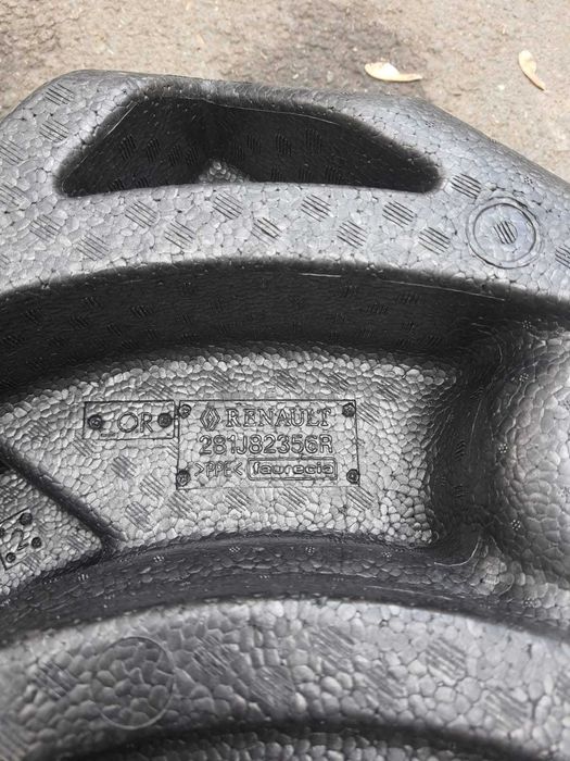 Organizator/Trusa polistiren portbagaj  Renault Kadjar ( 2015-2018)