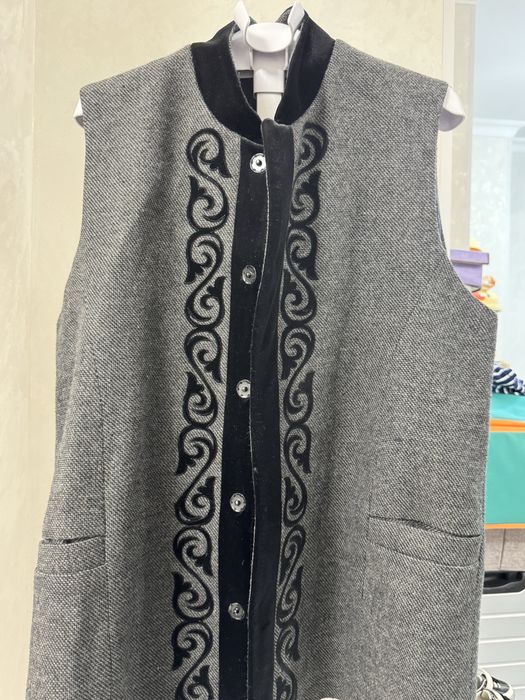 Продам   жилет