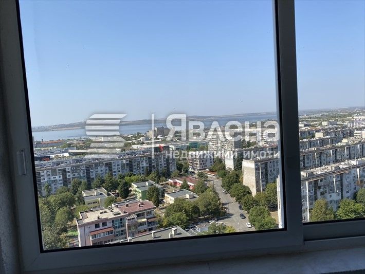 Дава се под наем Тристаен апартамент в Бургас, Славейков - 80 кв.м за 615 € - Снимка #10