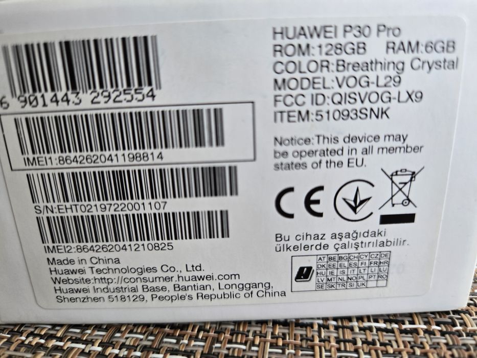 Huawei p30 pro 128gb.