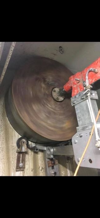 Gaura centrala hota aerisiri ac instalatii sanitare carota carotare