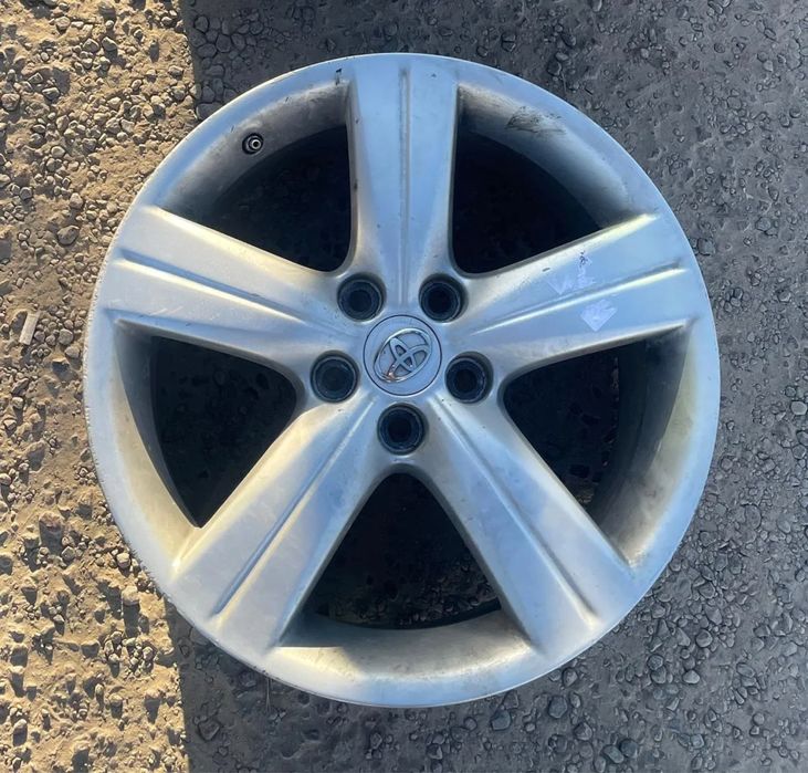 Продам диски лексус и тойота 18