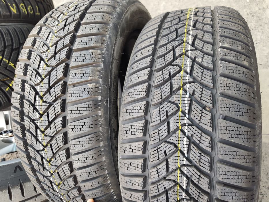 215/55/16" 2бр Dunlop winter sport 5,dot3717