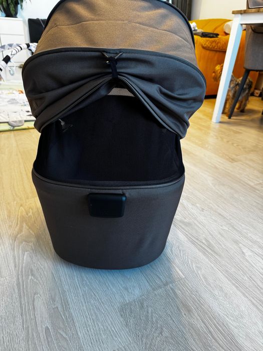 Landou Joolz Aer2, culoare Hazel Brown – ca nou, în garanție