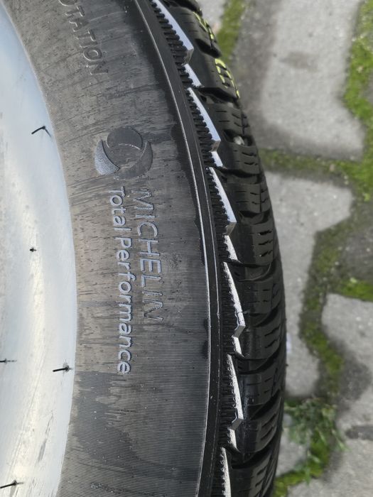 255 70 18 Michelin