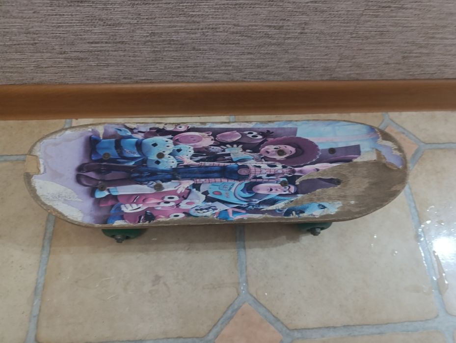 Срочно продам скейт доску