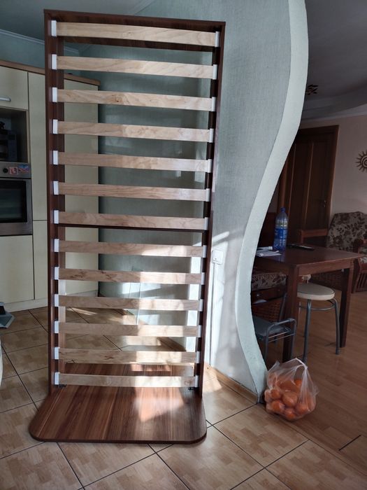 Односпальная кровать