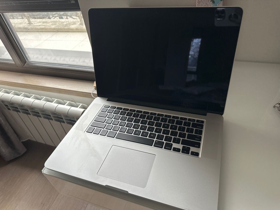 Отличен MACBOOK 15’’ 512GB
