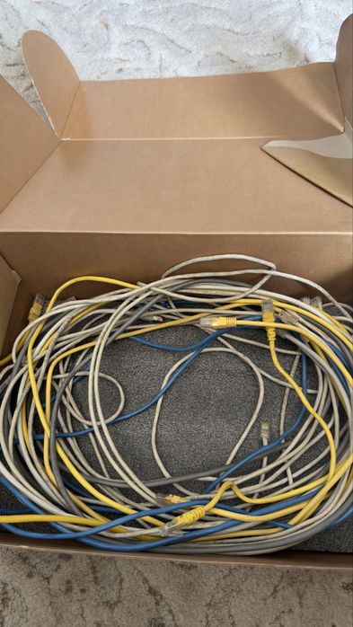 24 порта Gigabit tplink TL-SG1024D суич switch мрежов контролер с подарък 9 лан кабела