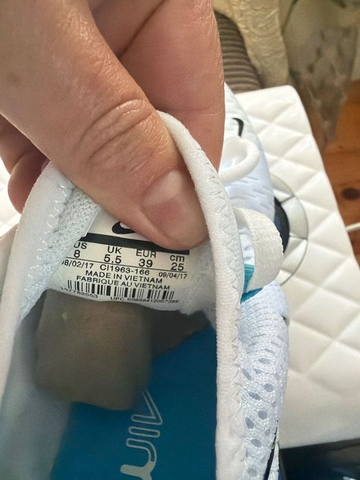 Маратонки Nike, нови, размер 39, много леки и удобни