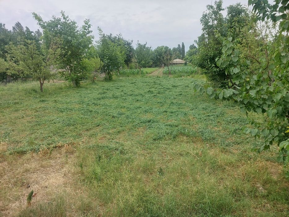 Yer uy sotiladi piskent tumanida