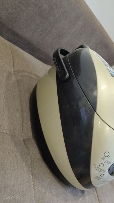 Мультиварка Redmond M150