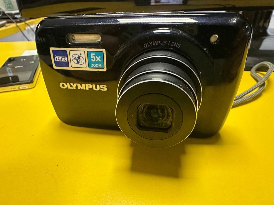 Дигитален фотоапарат Olympus VH-210, 14.0MP, черен
