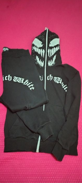 Trening Young Rich White