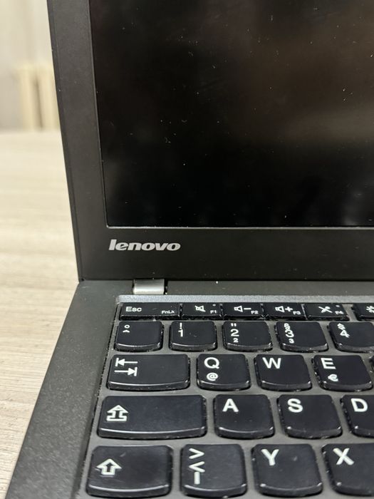 Продам Ноутбук Lenovo