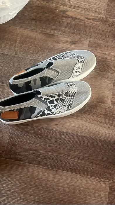 Кеды совершенно новые