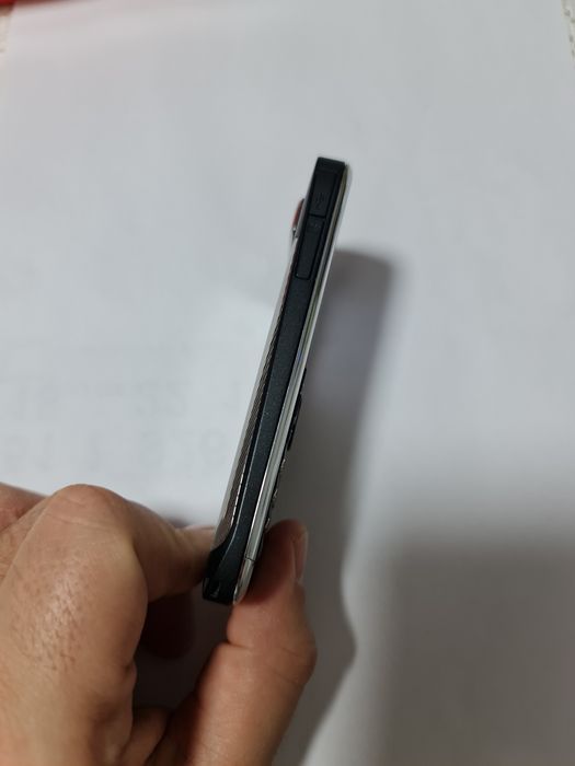 Nokia E72 black in stare foarte buna! Incarcator Necodat Baterie noua!