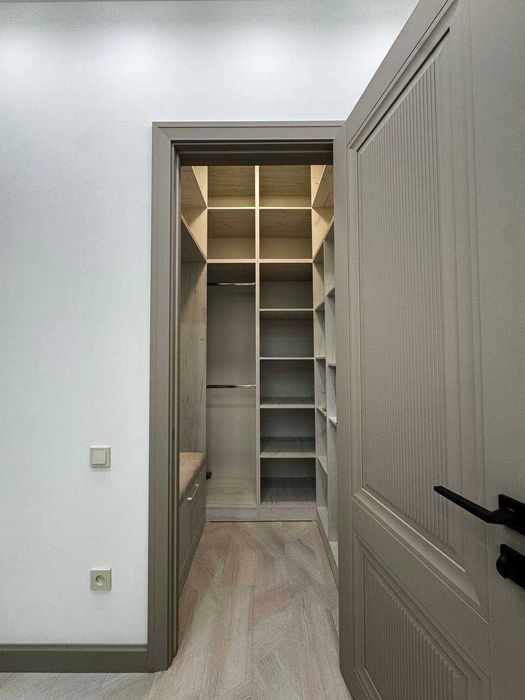 Продаётся 3/2/5  Cambridge Residence