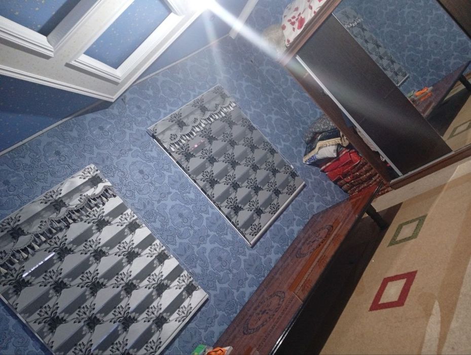 Ховли сотилади. Парк кучада