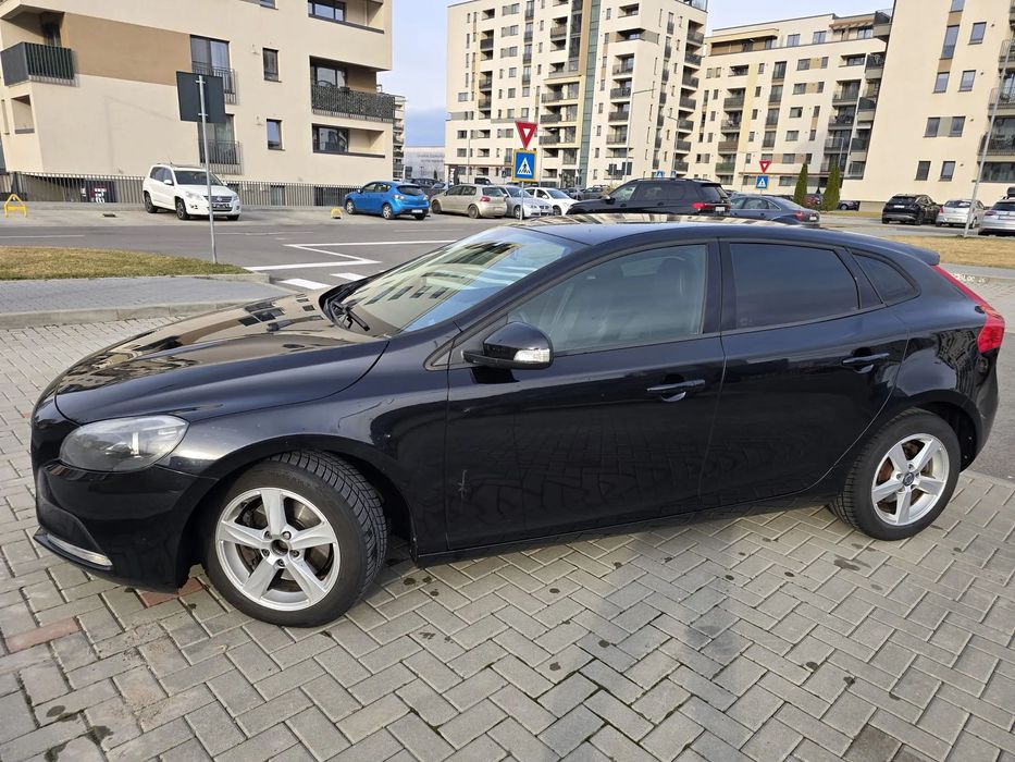 Volvo V40 Automata, distributie noua, consum 5%, interior piele, merge perfect