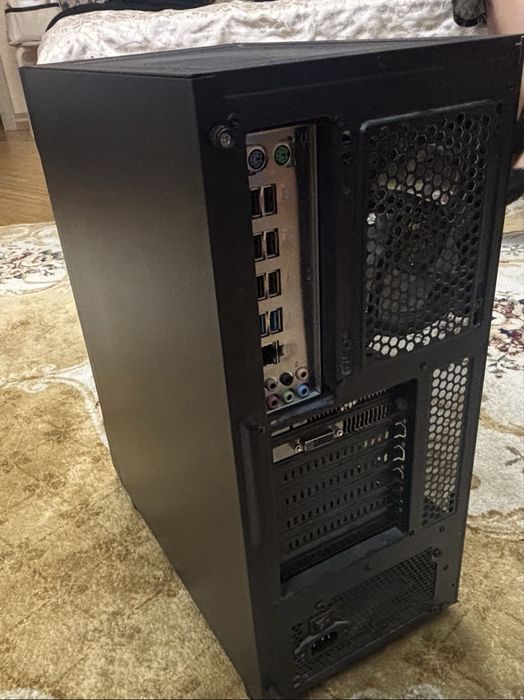 Настольный компьютер