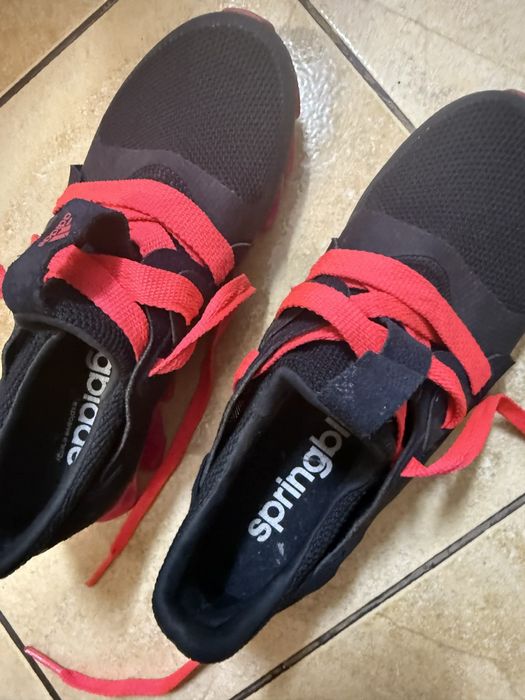 Маратонки Adidas