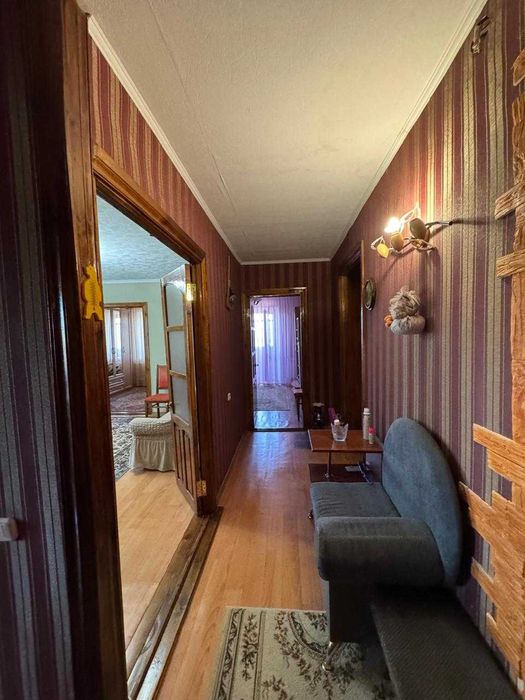 S  Продам 4-х ком на 7 мкр, 6/9 этаж