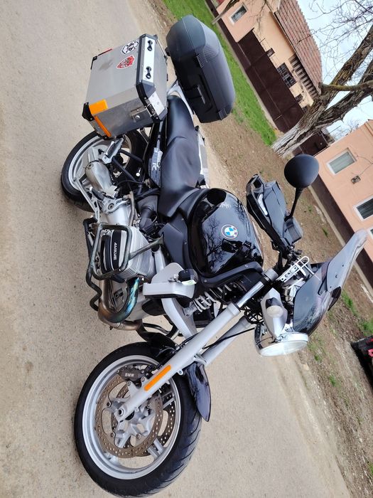 Vând BMW R 850 R