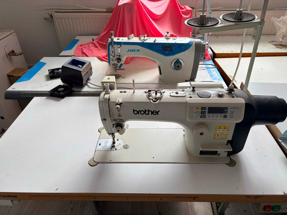Masini cusut profesionale 220V - lichidare stoc
