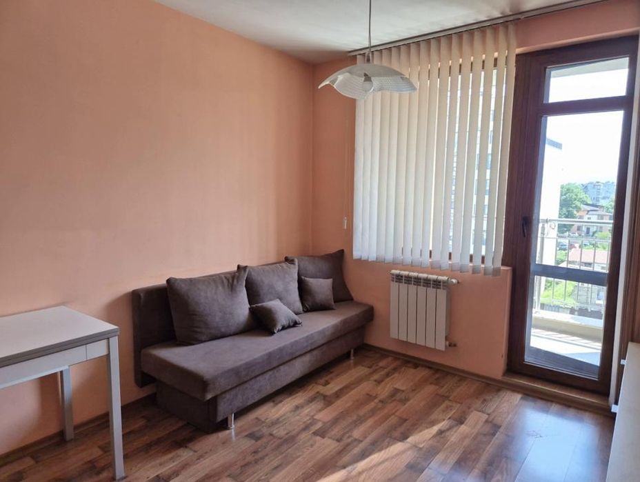 Дава се под наем Двустаен апартамент в София, Надежда 1 - 60 кв.м за 425 € - Снимка #1