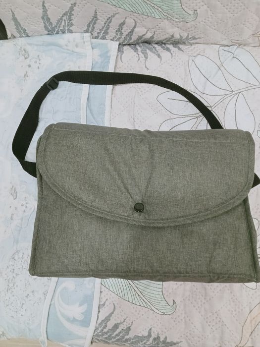 Продаю коляску Belecoo