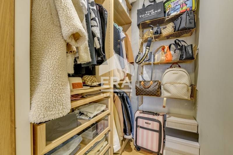 Продава се Тристаен апартамент в София, Манастирски ливади - 152 кв.м за 1762 €/кв.м - Снимка #5