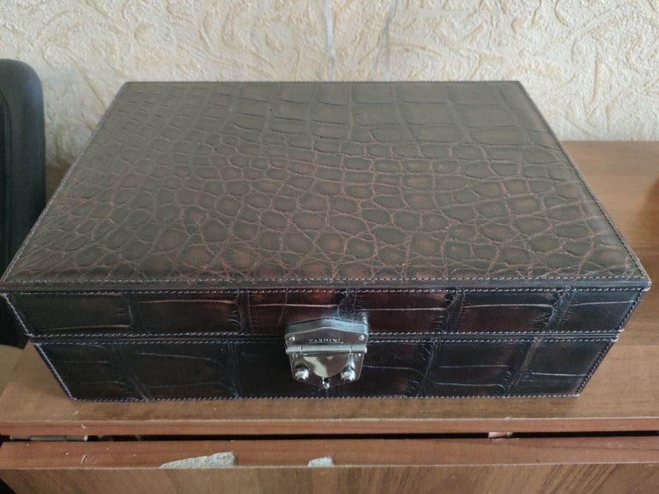 Продам хьюмидор французский