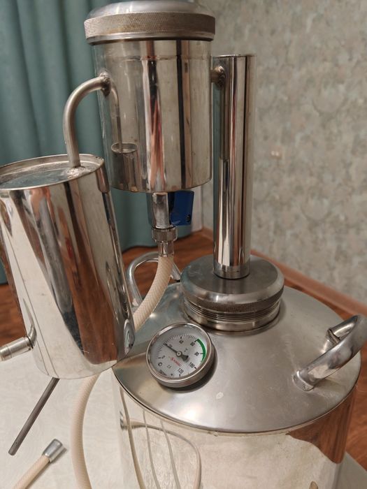 Продаётся дистиллятор