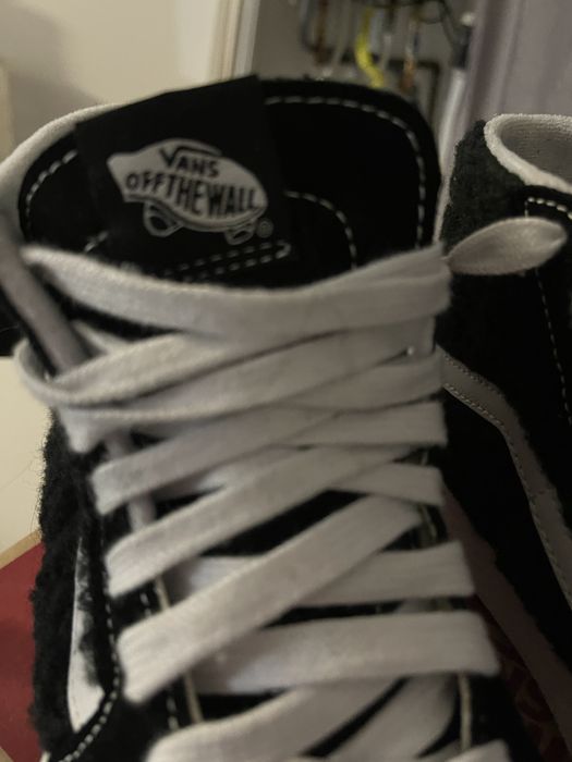 Зимни кецове от естествена кожа Vans