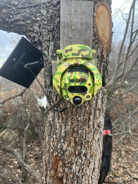 Ловна камера нова