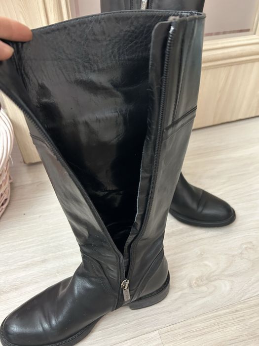 Сапоги весенние кожанные