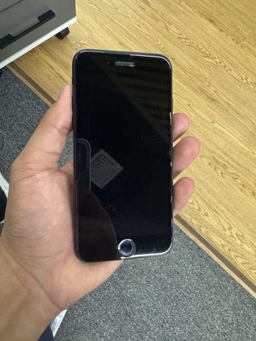 Apple Iphone Se2020