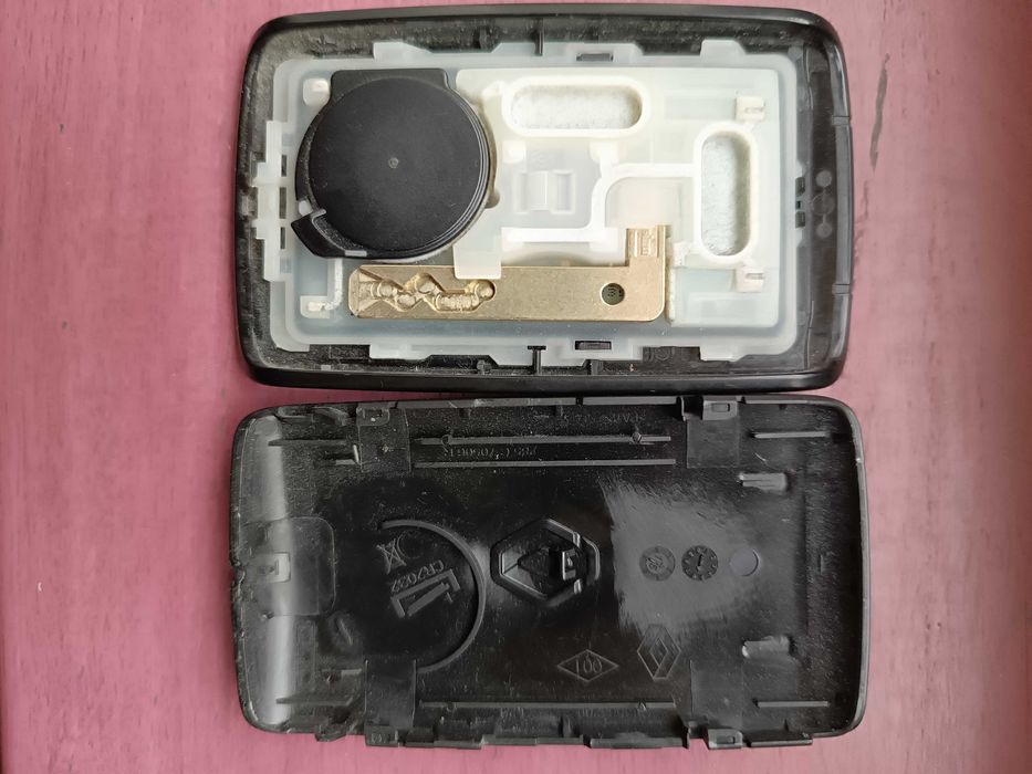 Безконтактната карта на Renault запалване