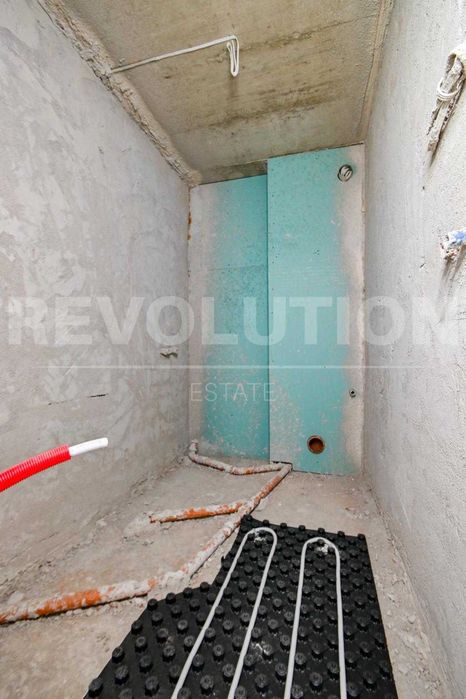 Продава се Двустаен апартамент в София, Витоша - 75 кв.м за 1987 €/кв.м - Снимка #8