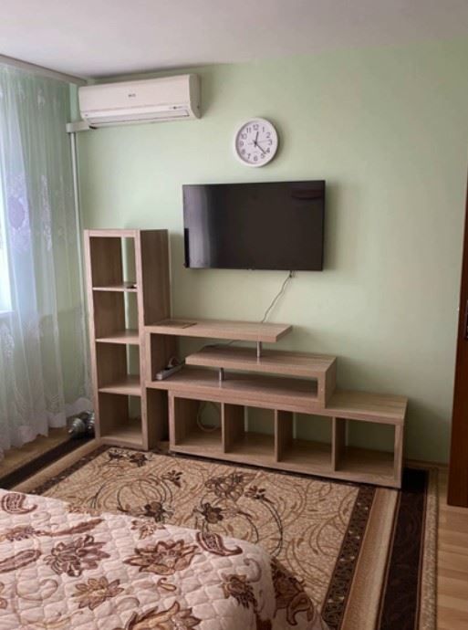 Дава се под наем Тристаен апартамент в София, Люлин 8 - 105 кв.м за 796.62 € - Снимка #5