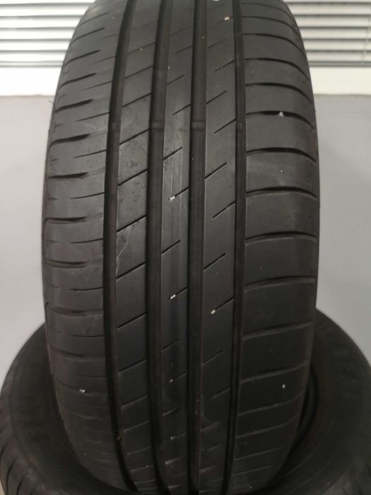 4бр 215/60/16 GOODYEAR 7мм грайфер дот:4719г - - -