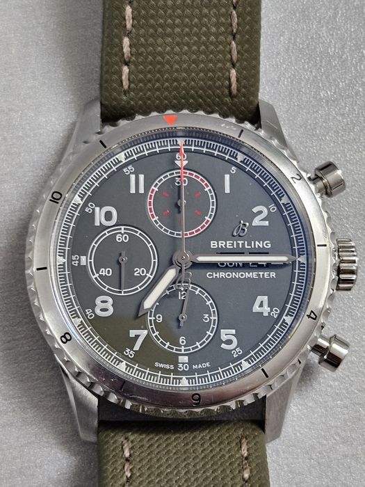 Breitling AVIATOR 8 chronograph 43 CURTISS WARHAWK оригинален часовник