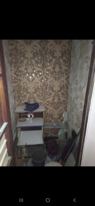 Продаю 1 комн. Квартиру.