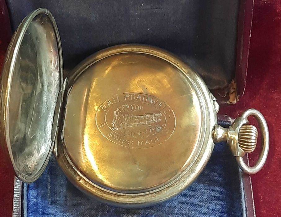 Старинен Швейцарски джобен часовник