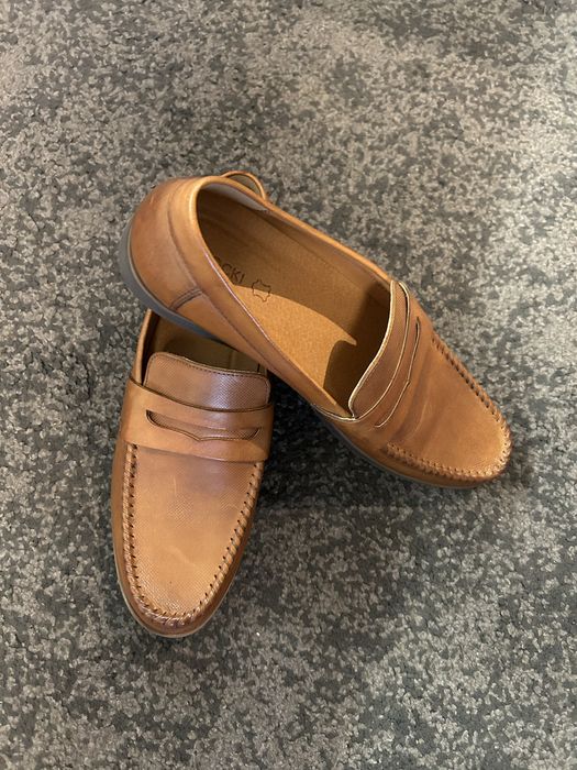 Нови мъжки, кожени обувки номер 44-45