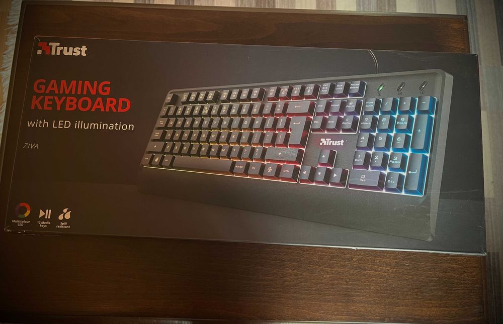 Геймърска клавиатура TRUST ZIVA – LED подсветка