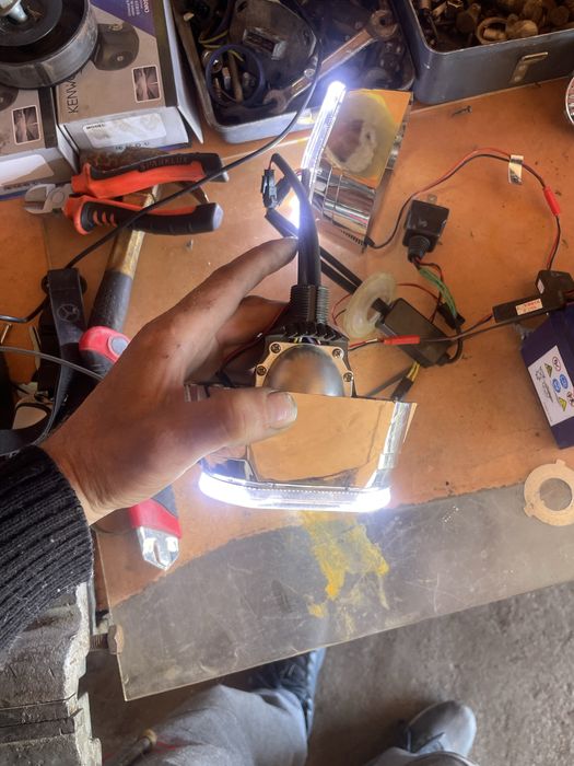 Би лед 2 дюйма с маской…