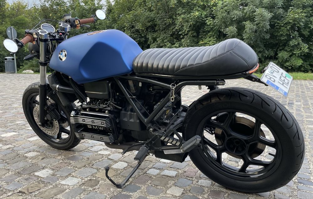 Cafe Racer BMW K75 - Visul albastru